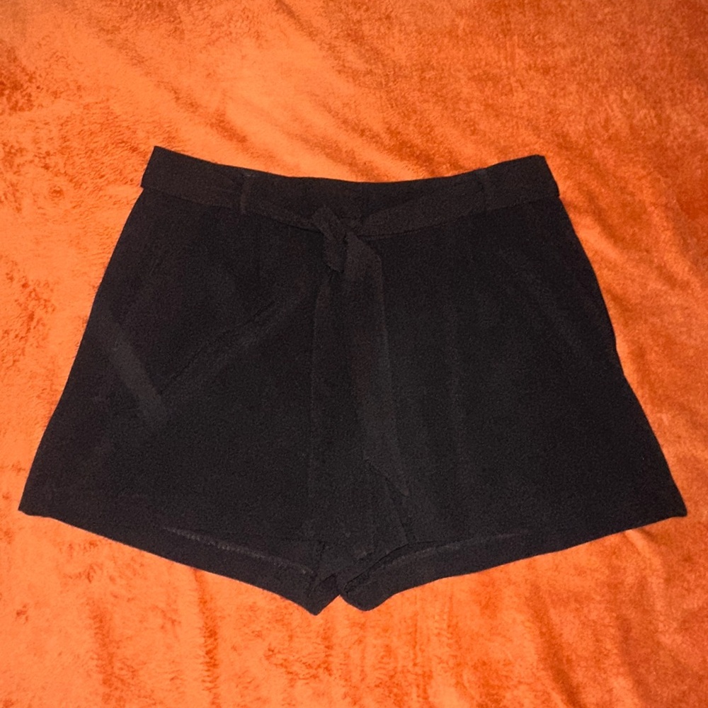 Loft’s Women's Black Shorts with tie
